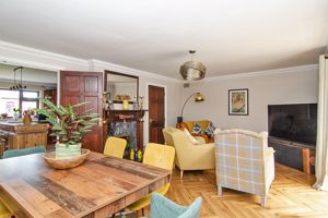 Photo 8- click for photo gallery